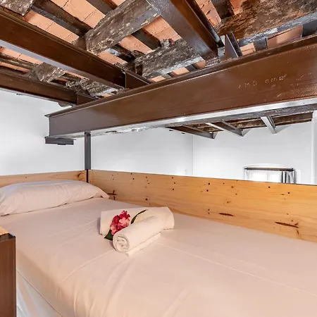 Apartment Old Town Experience *